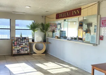 Deluxe Inn Motel By Oyo Grand Prairie Interstate 30 hotel thumbnail 2