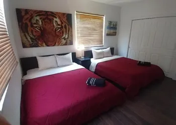 House for 12 hotel thumbnail 4