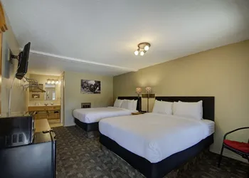 Lantern Inn hotel thumbnail 5