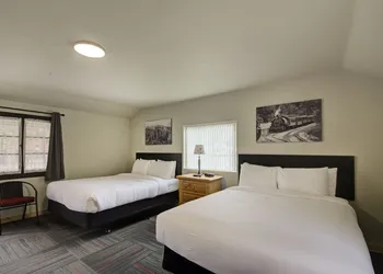 Lantern Inn hotel thumbnail 7