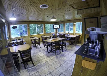 Apsley Inn and Restaurant hotel thumbnail 6