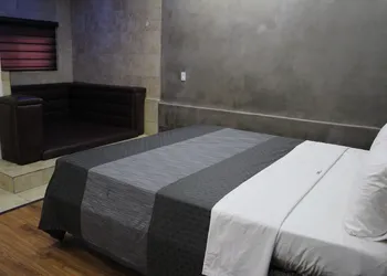 Hotel Villas de Santiago Inn hotel thumbnail 4