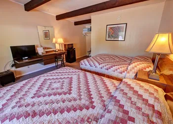 Idle A While hotel thumbnail 6