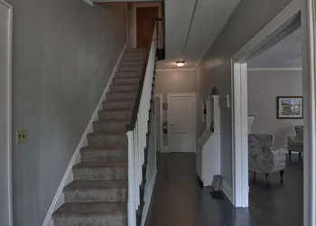 Charlevoix House hotel thumbnail 2