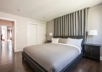 LMVR - The Sherbrooke hotel thumbnail 5