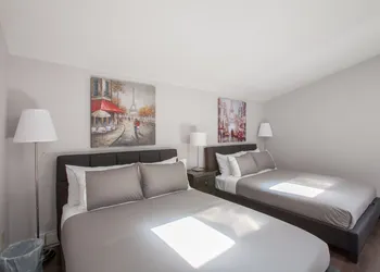 LMVR - The Sherbrooke hotel thumbnail 6