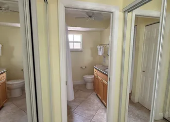 Siesta Key Inn hotel thumbnail 4
