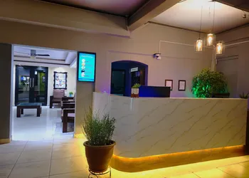 Hotel Oasis hotel thumbnail 2