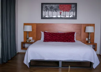 Amd Hotel hotel thumbnail 6