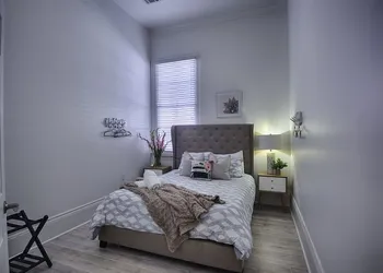 Best Location 7BR Next to FR Quarter! By YouRent hotel thumbnail 8