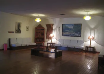 The Halfwaiy Inn hotel thumbnail 2