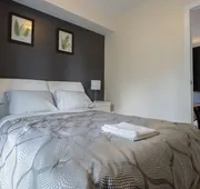 Applewood Suites - Executive 3 BDRM hotel detail image 7
