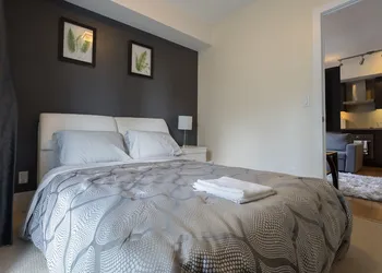 Applewood Suites - Executive 3 BDRM hotel thumbnail 7