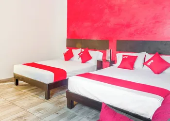 OYO Hotel Gandag hotel thumbnail 4