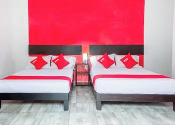 OYO Hotel Gandag hotel thumbnail 6