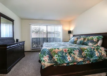Resort Attractions hotel thumbnail 8