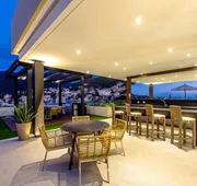 Mountain Views Rooftop Pool Condo hotel detail image 4