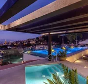 Mountain Views Rooftop Pool Condo hotel detail image 7