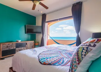 Isla 33 - One Bedroom Villa 2305 hotel thumbnail 2