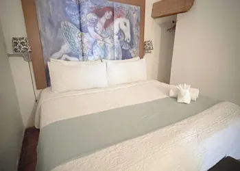 At Wind Chimes Boutique Hotel hotel thumbnail 7