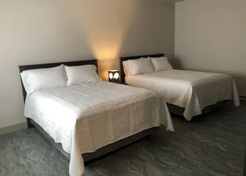Goose & Twigs hotel thumbnail 3