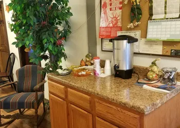 Dakota Rose Inn hotel thumbnail 2