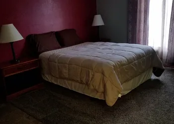 Dakota Rose Inn hotel thumbnail 5