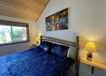 Gone With the Wind Cabin hotel thumbnail 3