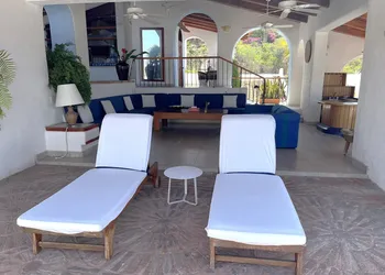 Villa de la Roca hotel thumbnail 8