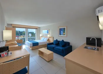City Express by Marriott Xalapa hotel thumbnail 8