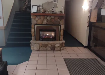 Landmark Motel hotel thumbnail 3