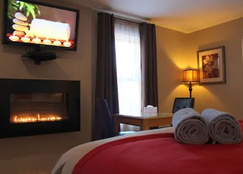 Auberge Aux Quatre Matins hotel thumbnail 3