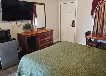 El Dorado Motel hotel thumbnail 2