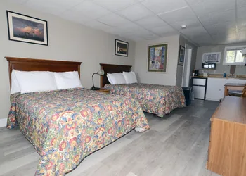 Island View Motel hotel thumbnail 5