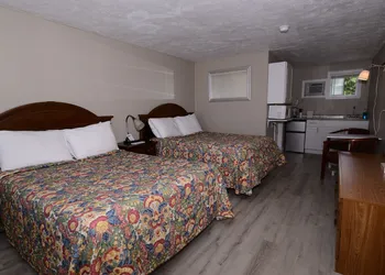 Island View Motel hotel thumbnail 8