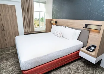 SpringHill Suites by Marriott Newark Fremont hotel thumbnail 8