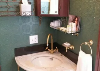 Geiger Victorian B&B hotel thumbnail 8