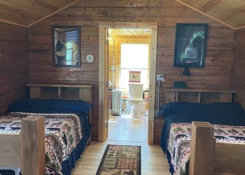 Alaska log cabins on the pond B & B hotel thumbnail 5