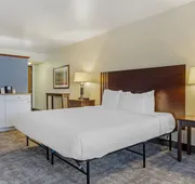 Seaport Inn and Suites hotel detail image 4
