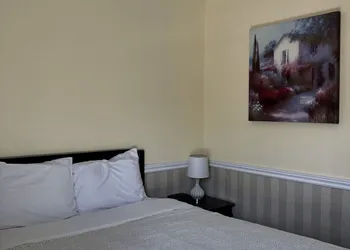 Edgewater Motel & Campground hotel thumbnail 7