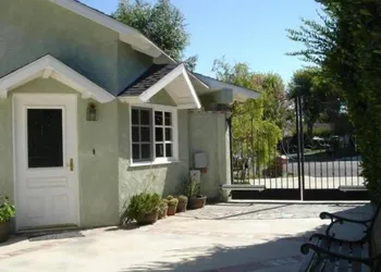 Woodland Hills II Calabasas Inn Oneness B&B hotel thumbnail 4
