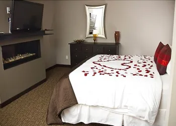 Belamere Suites Hotel hotel thumbnail 4
