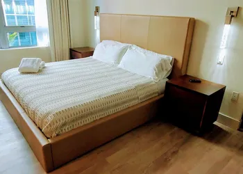 CH Luxury Condos & Studios On The Beach hotel thumbnail 5