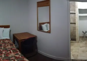 Lamesa Motel hotel thumbnail 6