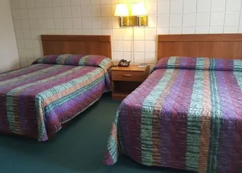 Oakridge Motel hotel thumbnail 4