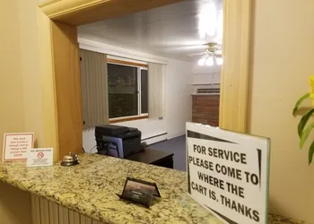 Out West Motel hotel thumbnail 2