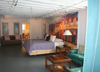 The Loft at Menorcan Square hotel thumbnail 4