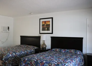 Dunedin Cove Motel hotel thumbnail 3