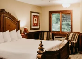 Sylvan Valley Lodge & Cellars hotel thumbnail 7