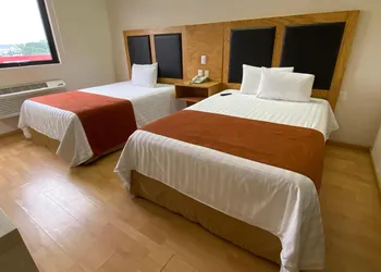 OYO Paris Fc Express hotel thumbnail 6